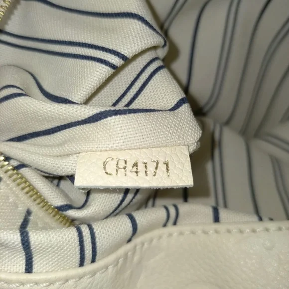 Louis Vuitton Artsy - Picture 7 of 17